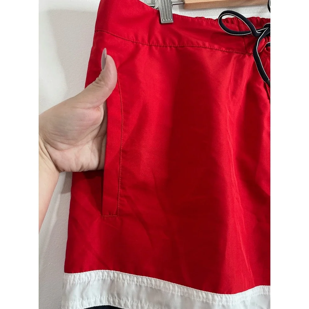 Helly Hansen Mens Red Navy‎ Colorblock Swim Trunks Board Shorts Size 38 HH Beach